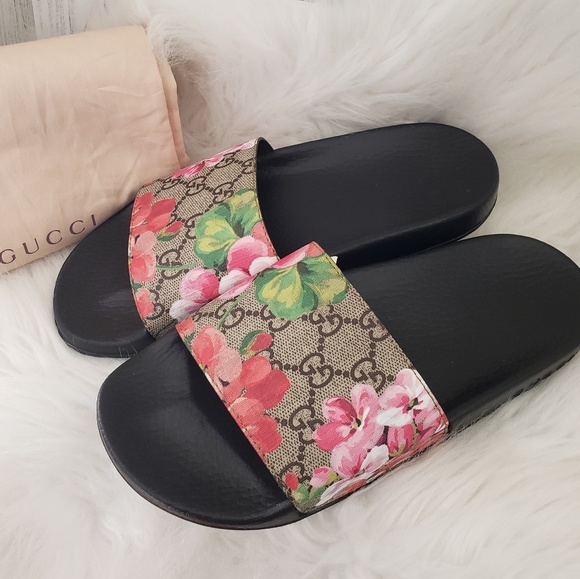 gucci bloom slides sale